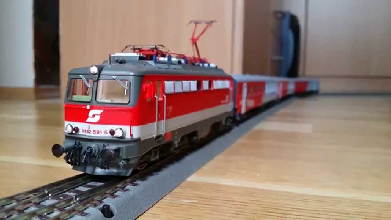 Roco ÖBB 1142 ESU Sound + CityShuttle