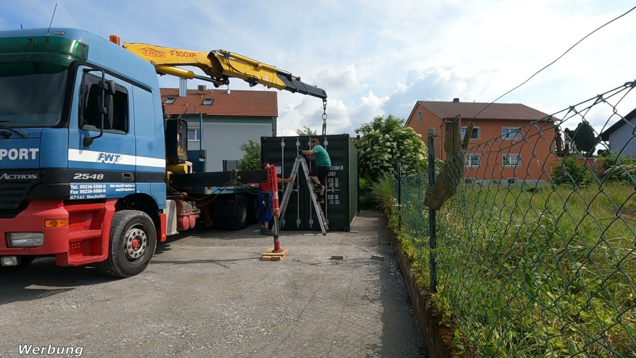 FdS Village : Lager Container Anlieferung & Aufstellung