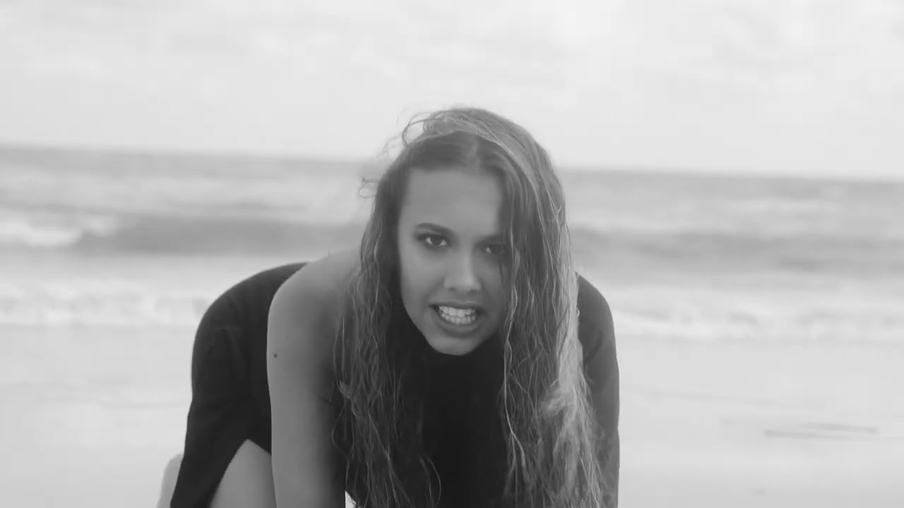 Lucie Bikárová - UNIKÁT