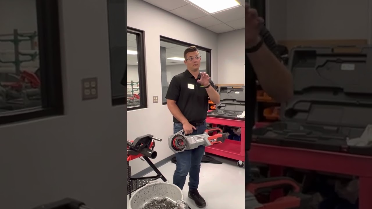 All New Ridgid 760 cordless FXP threader