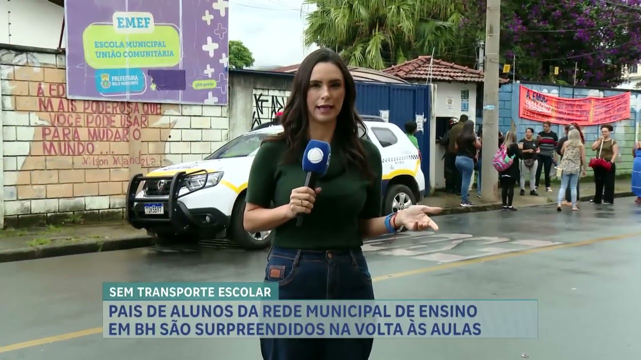 Pais de alunos da Rede Municipal em BH protestam por falta de transporte escolar