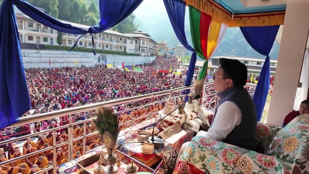 HH Kyabje Rinpoche encouraged everyone to stop eating meat or at least eat less to devotes