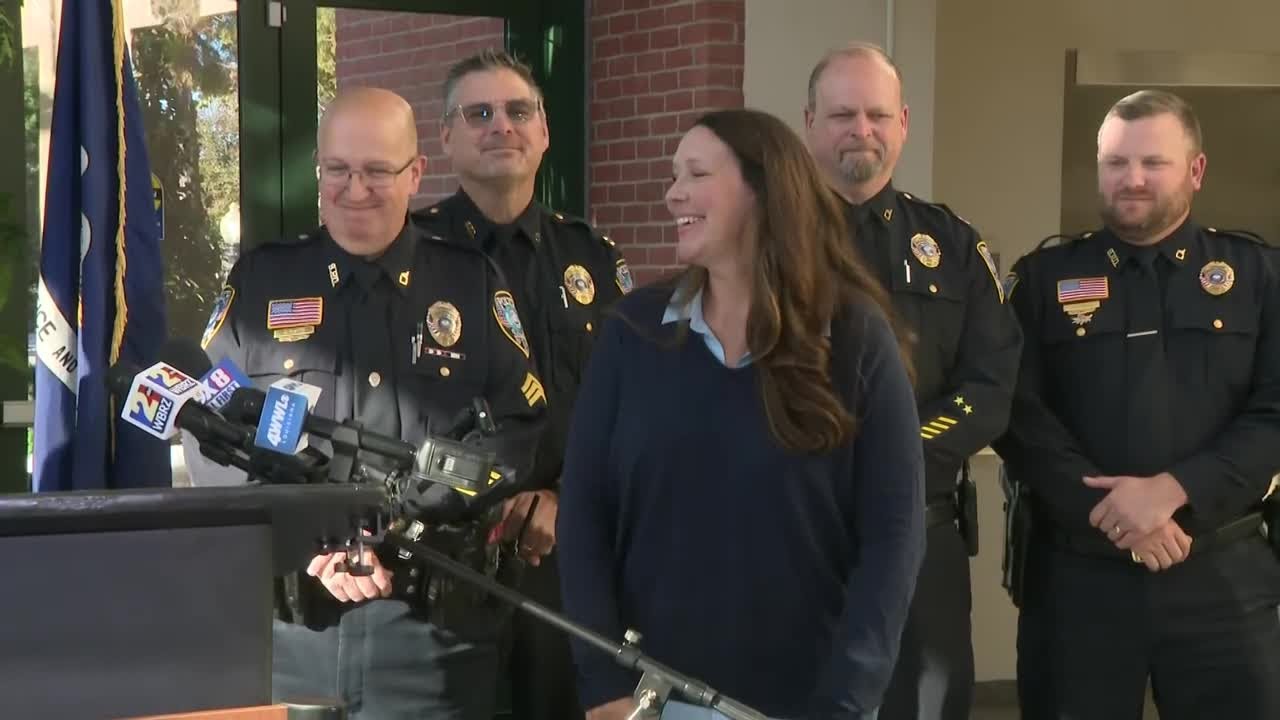 Slidell police honor good Samaritan who helped police during shoplifting chase