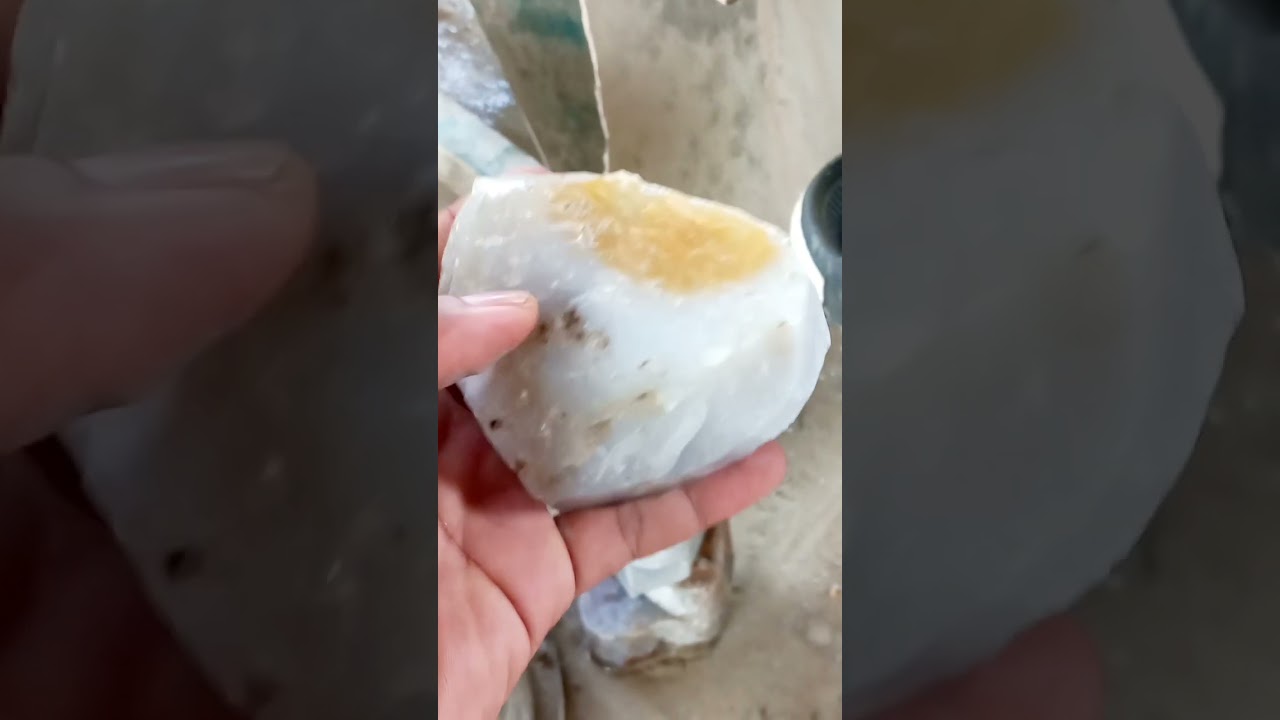 Tutorial cara mengukir batu dari tahap awal. #crystals #crystalcarving #ukiran#gemstone 