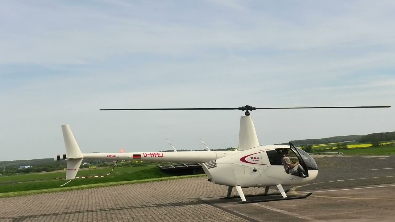 Robinson R44 Cadet D-HFEJ startup and Takeoff at Reichelsheim EDFB airport!