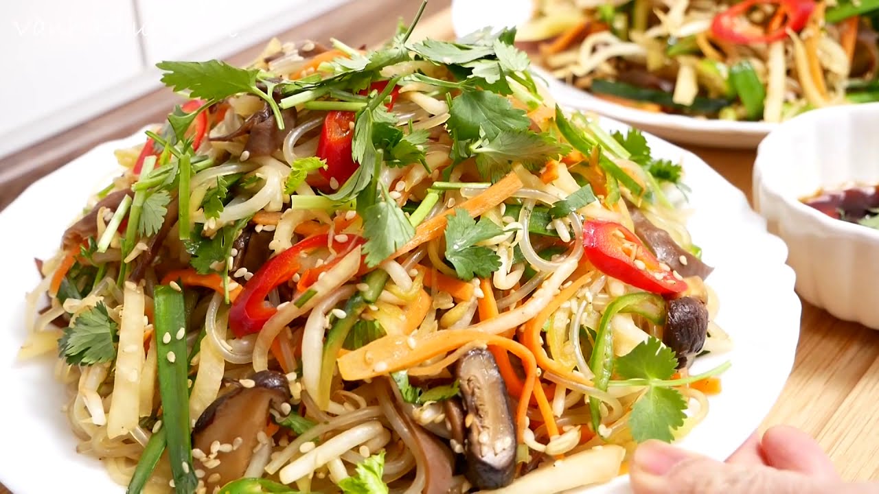 MIẾN TRỘN CHAY - Món Chay - Cách làm Miến trộn Rau Củ Quả - Món ăn Chay cho ngày Chay by Vanh Khuyen