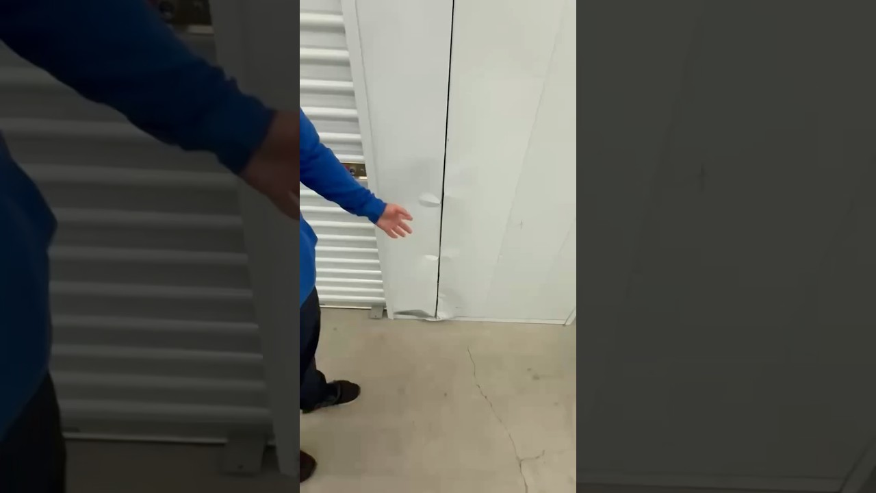 Thieves robbed this online storage before it was sold #shorts #reels #fyp #money #storagewars