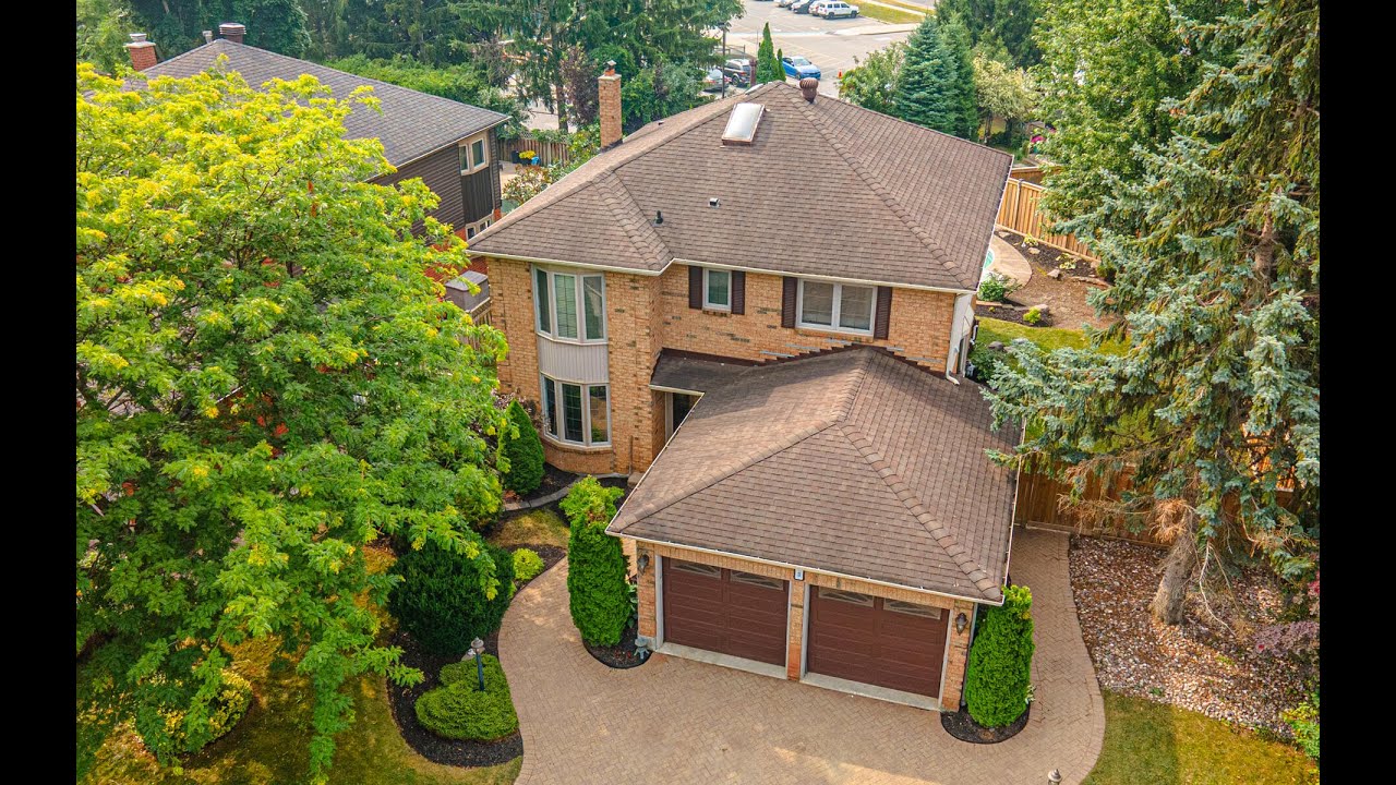 Whitby Real Estate - 3 Fifewood Cres