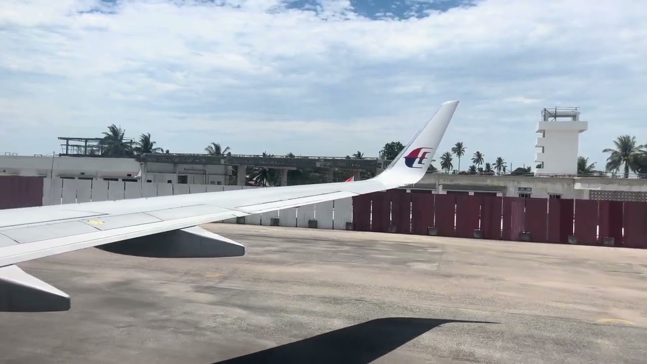 [21/4/2025] Malaysia Airlines - Boeing 737-8H6 (WL) Landing at Kota Bharu Airport