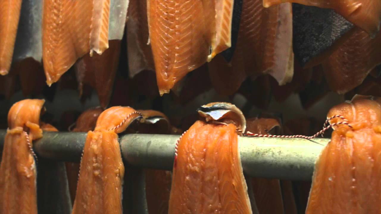 Een kijkje in de keuken van de zalmrokerij | Onze leveranciers #1