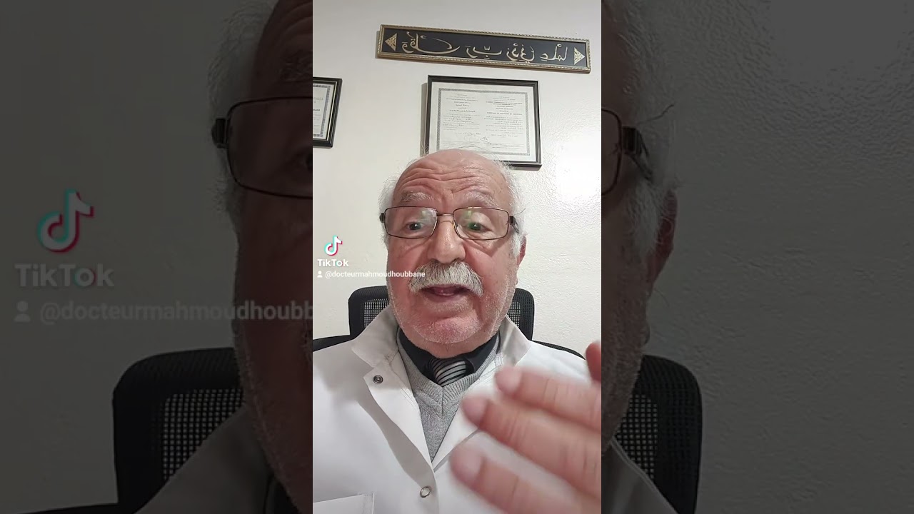 مقارنة بين القهوة والشاي
