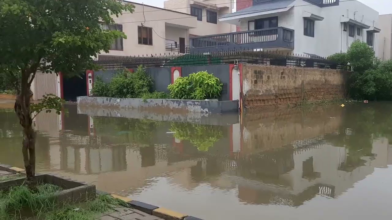 after stormy rain 🌧  defence khayaban-e-ittehad and khayaban-e-bahria rehman masjid