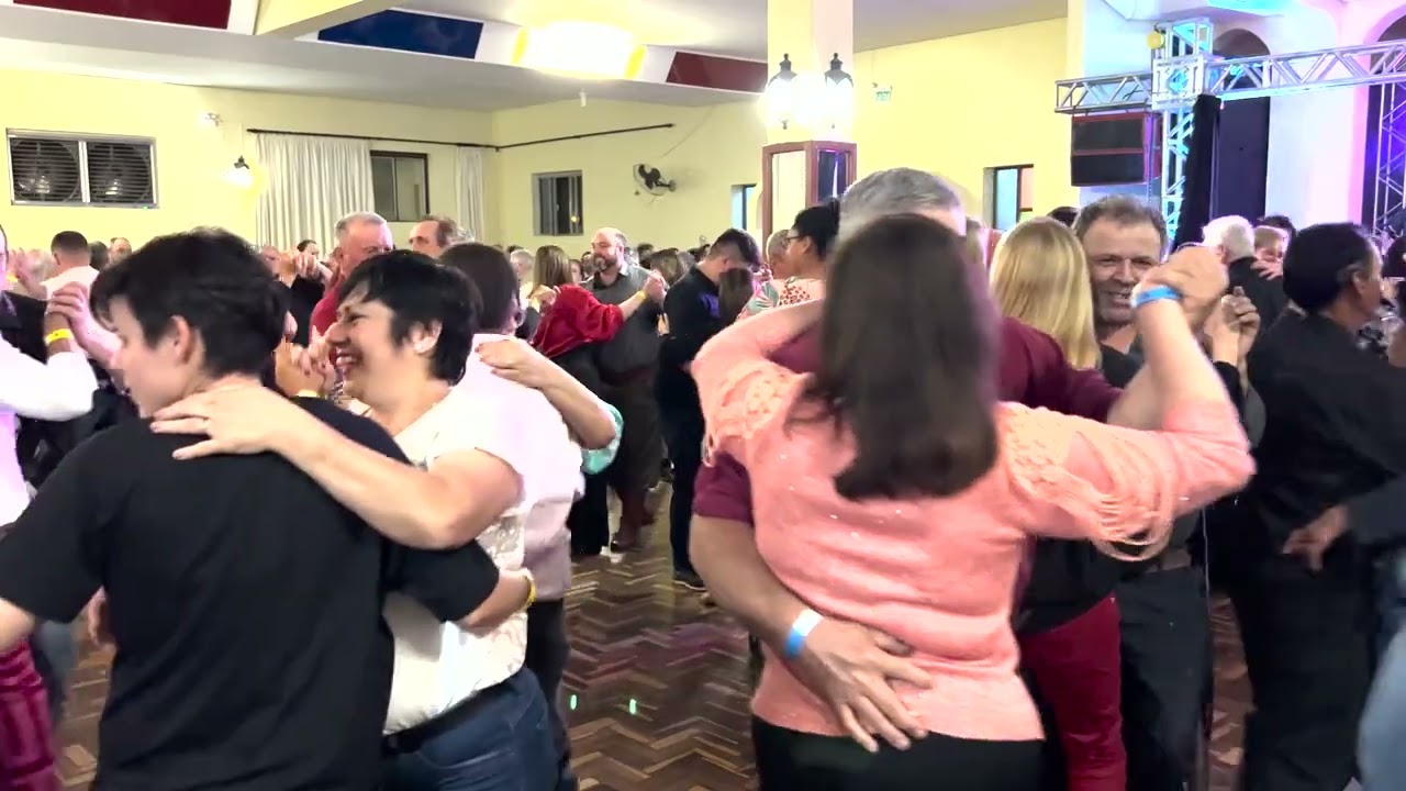 Valdir Pasa- Valsa das flores Clube Sete de Setembro Santiago Rio grande do Sul
