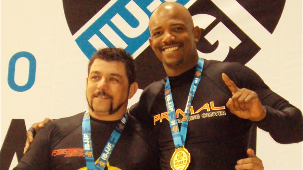 San Diego Jiu Jitsu - Live Roll Black Belt Training - Mira Mesa Martial Arts - Scripps Ranch 