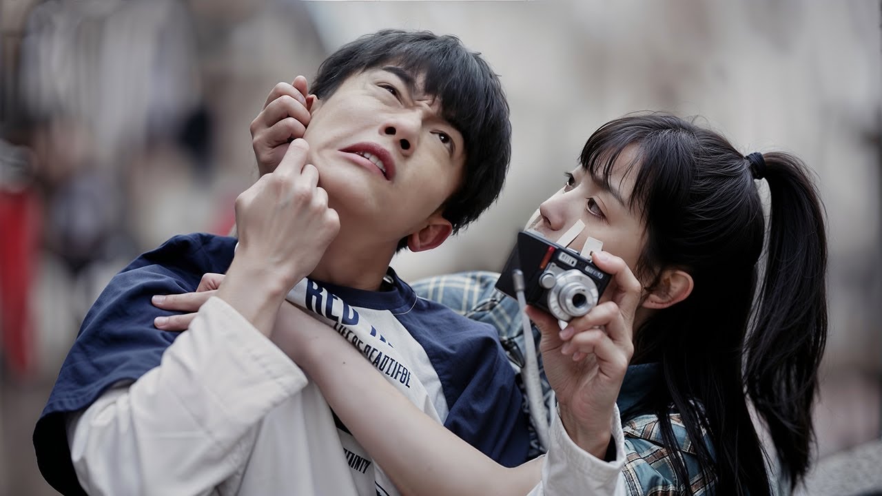 The love story began with a fateful ear twist