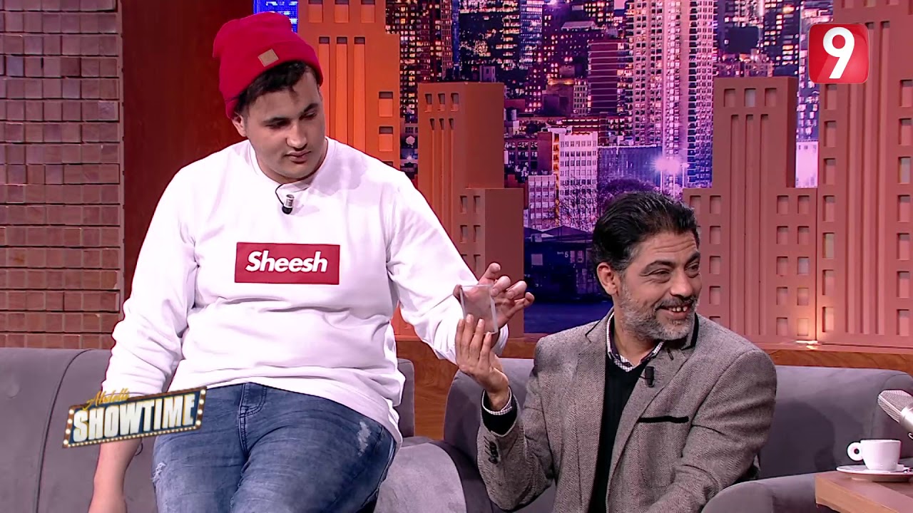 Abdelli Showtime | Kader Bueno يقوم بخدع سحرية لنصر الدين السهيلي