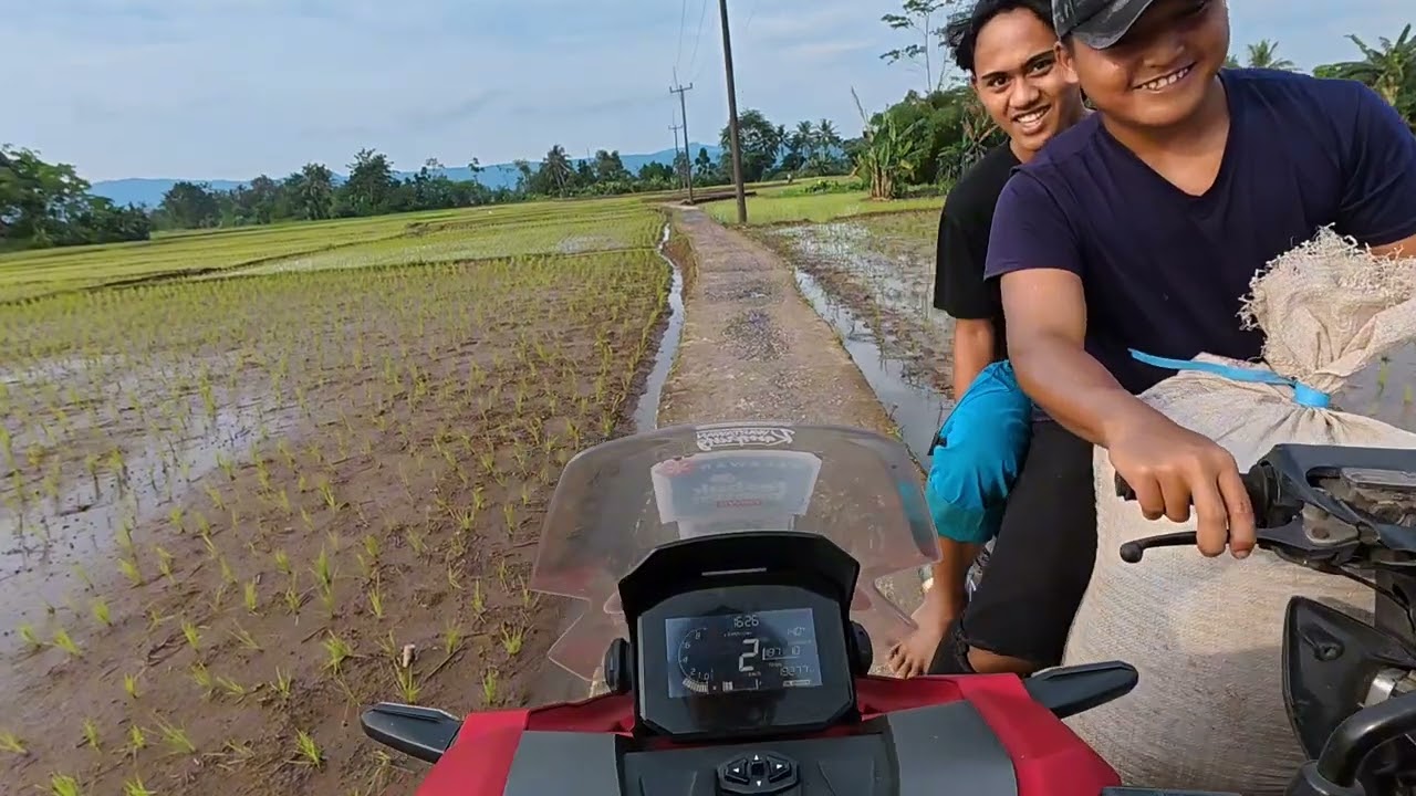 Motoran Ke Kampung Rawa Dano