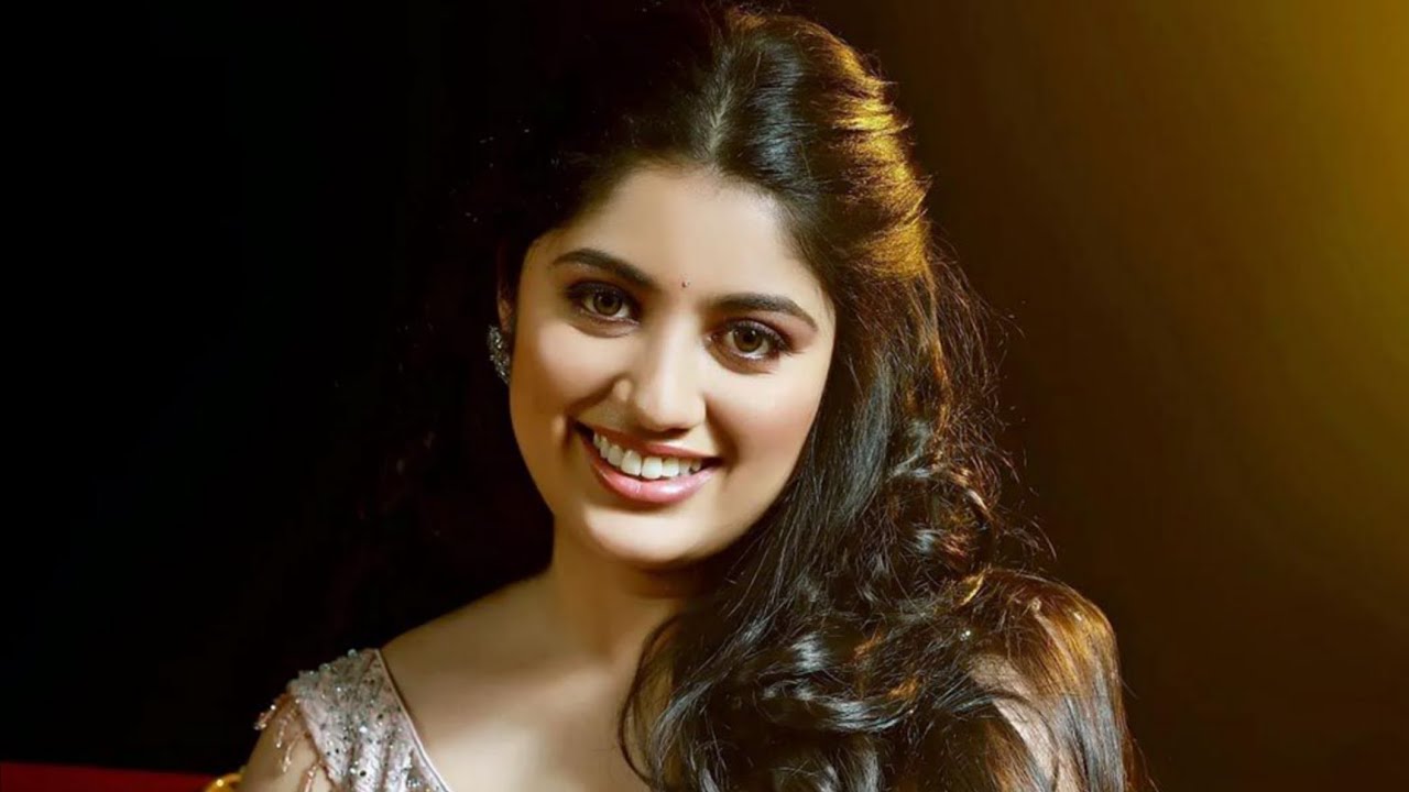 Almas Motiwala Actress Biography Lifestyle Life story Jivani Hindi