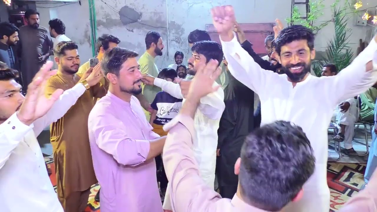 OCHI PAHARI SARAIKI SONG AHMAD /MUSA WEDDING
