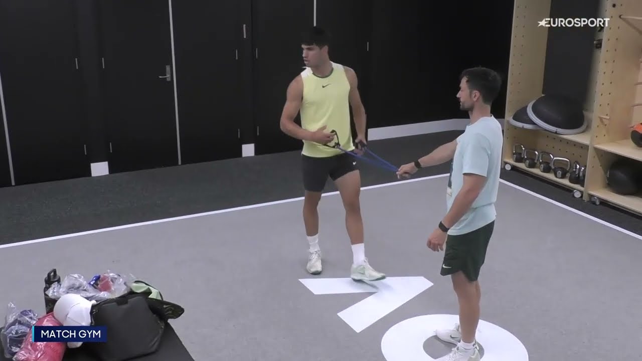 Carlos Alcaraz warm-up training routine pre 3rd round match - AO2024