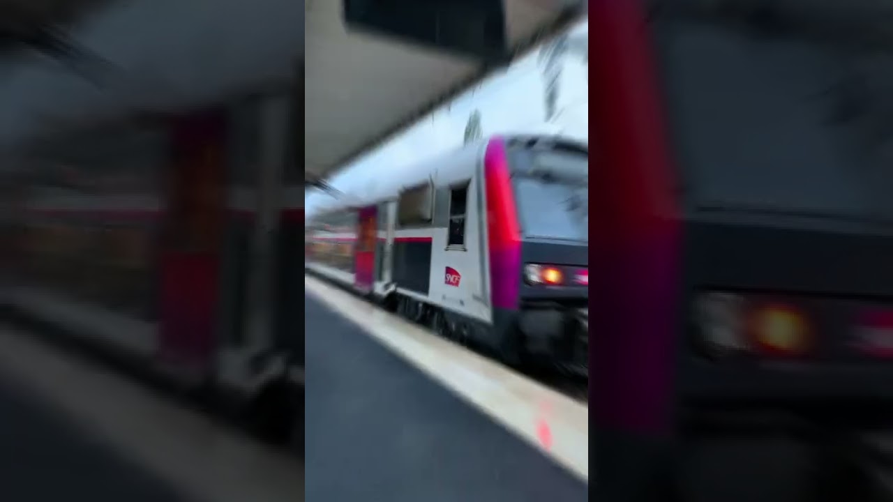 RER C Early Morning Train Ride