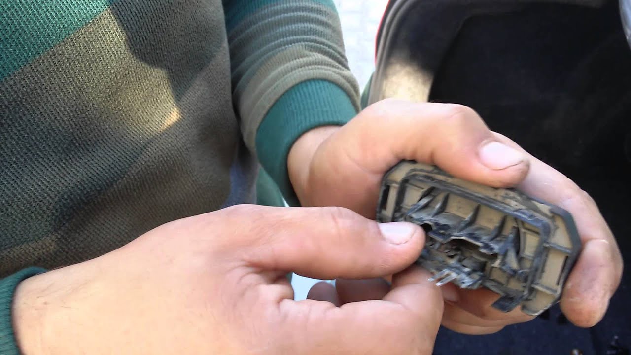 Megan 2 Bagaj Kapagı Arızası Çözümü