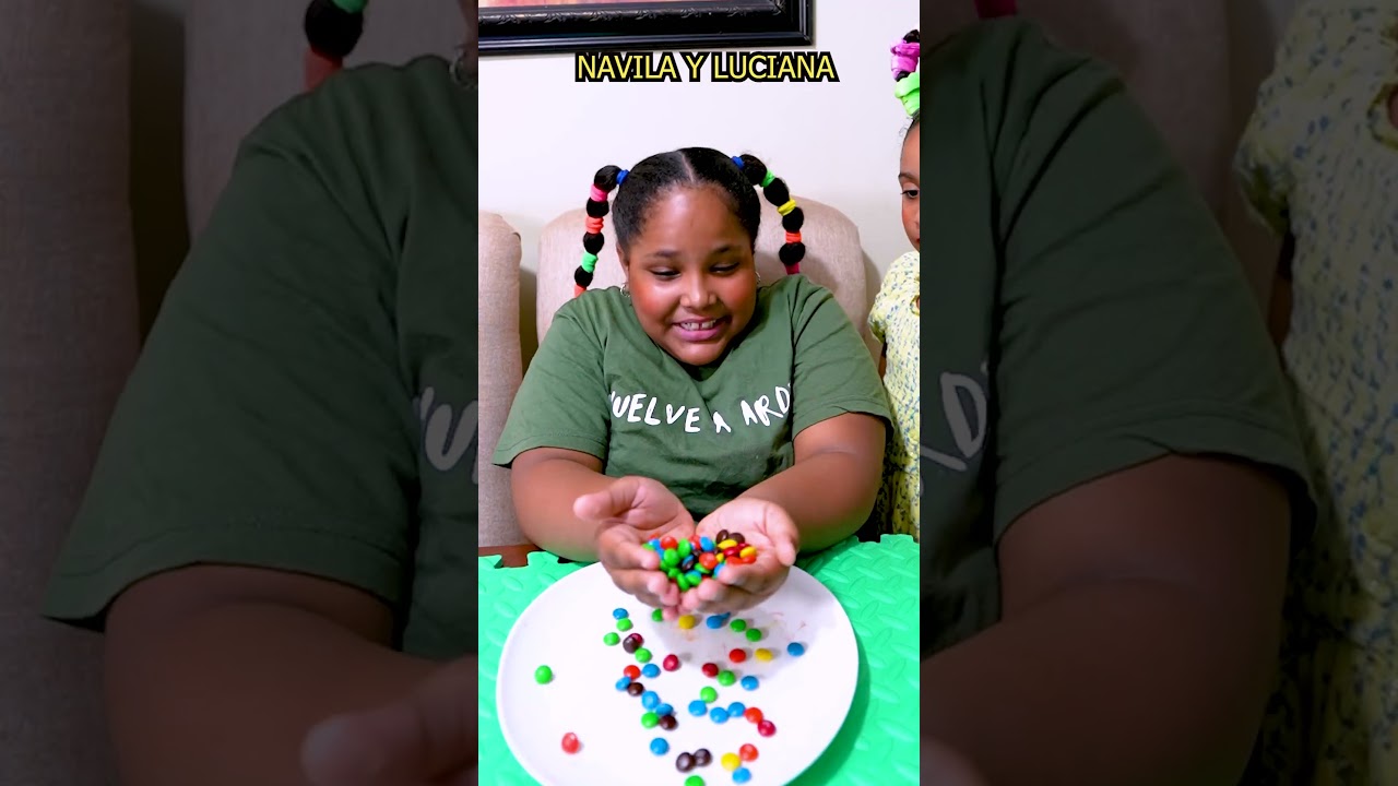 El chocolate para compartir Navila y Luciana  #humor #luciana #navila #chocolate