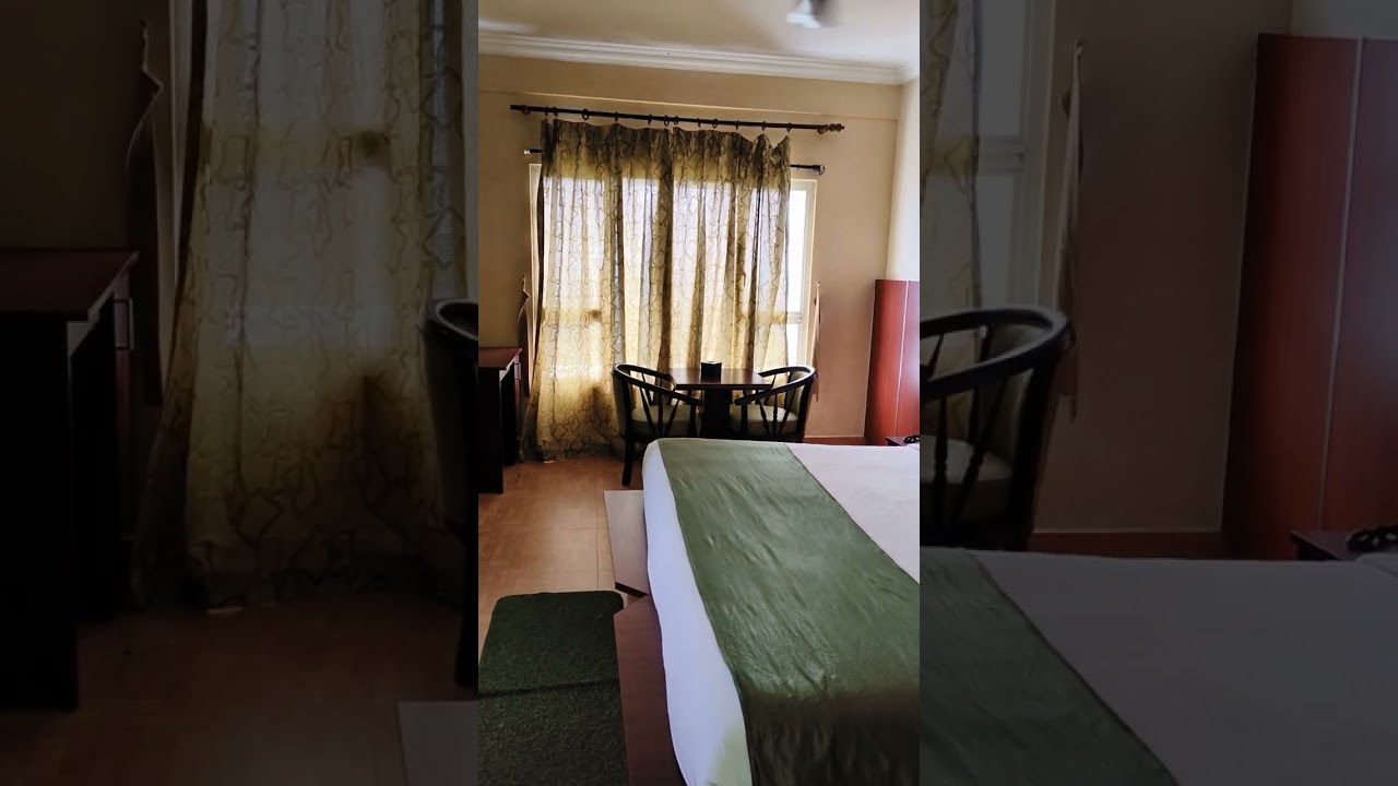 Valley View Deluxe Room