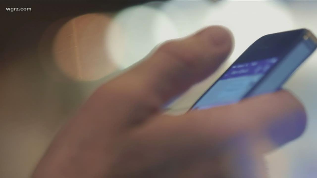 Stimulus check scam warnings from the BBB