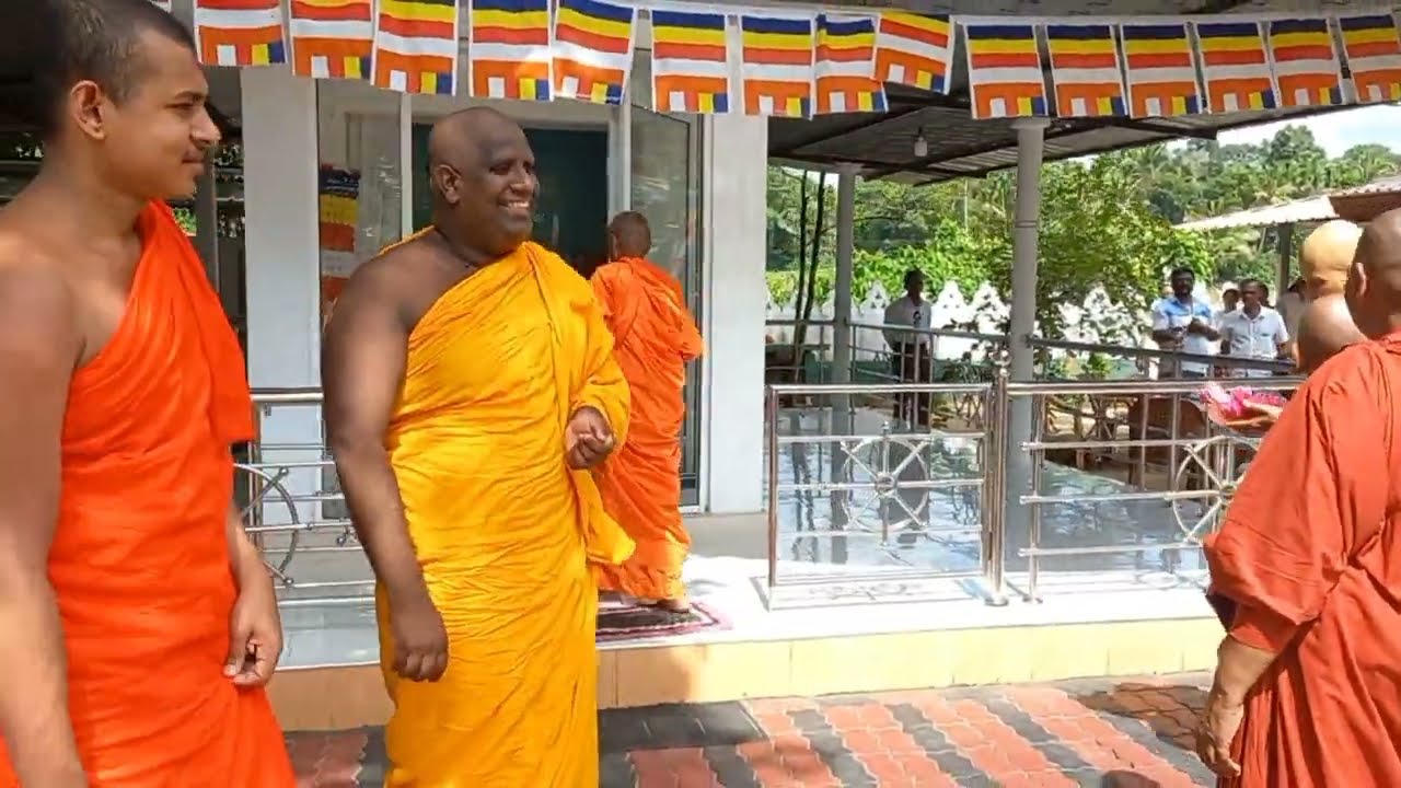මහණ දම් පුරන්නත් පින තියෙන්න ඕනේ🙏🙏🙏 # කාන්තාවන් පැවිදි කිරීමේදී ඔබ නොදුටු විශේෂ අවශ්ථා # daham tube