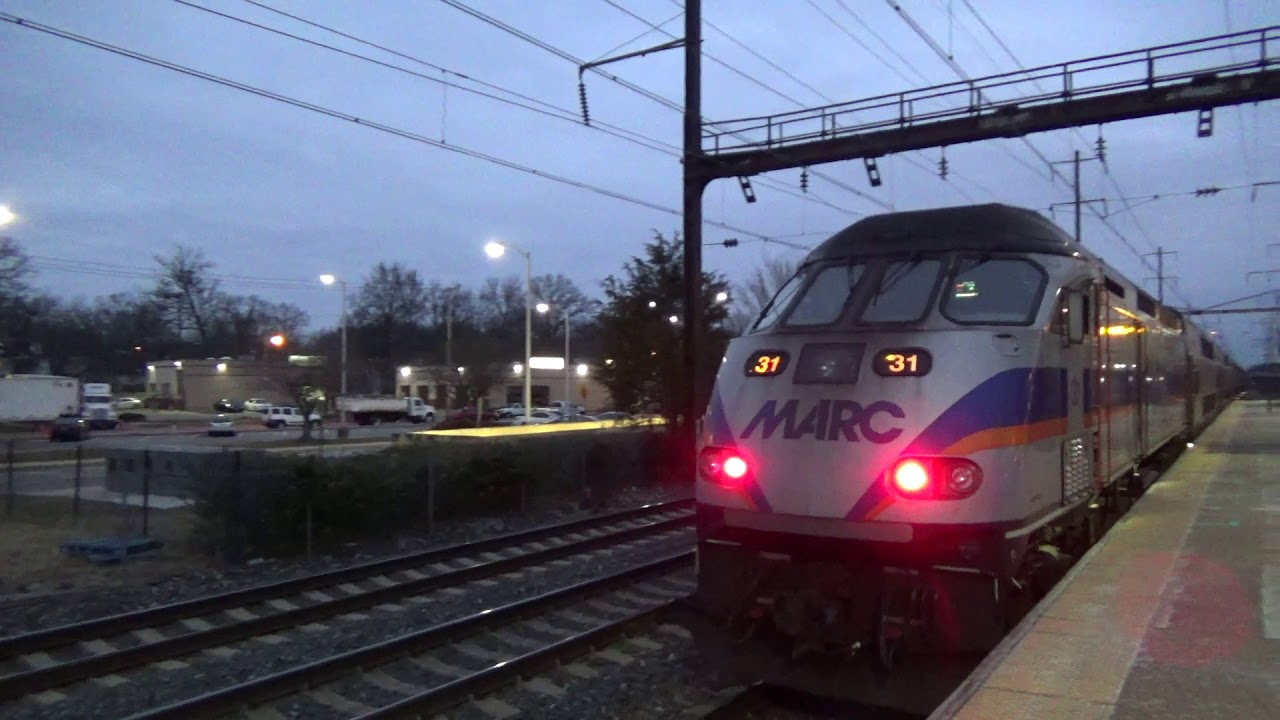 Amtrak & MARC morning action on the Northeast Corridor at Seabrook, MD (12/27/2017)