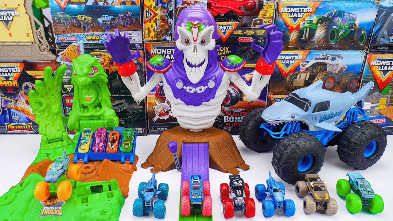 Monster Jam Collection Unboxing Review | Monster Jam World Finals Fire & Ice race track