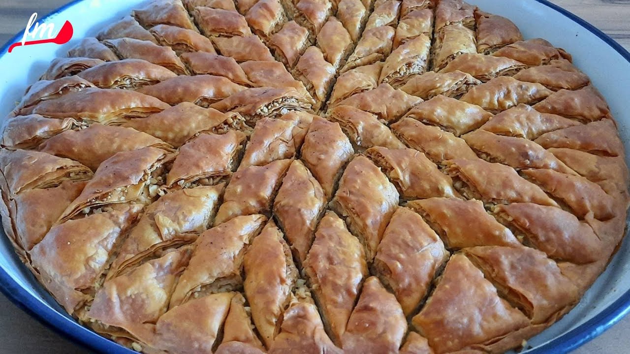 El Açması Cevizli Ev Baklavası
