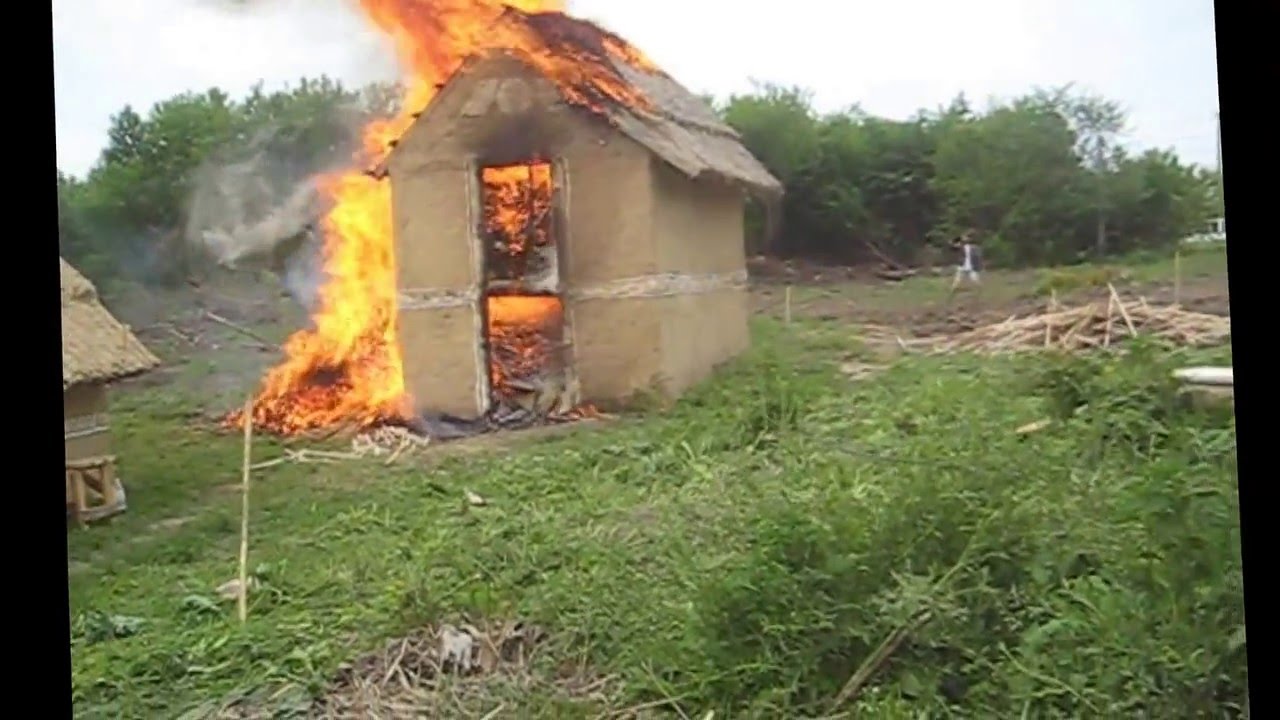 Trypillia house burning
