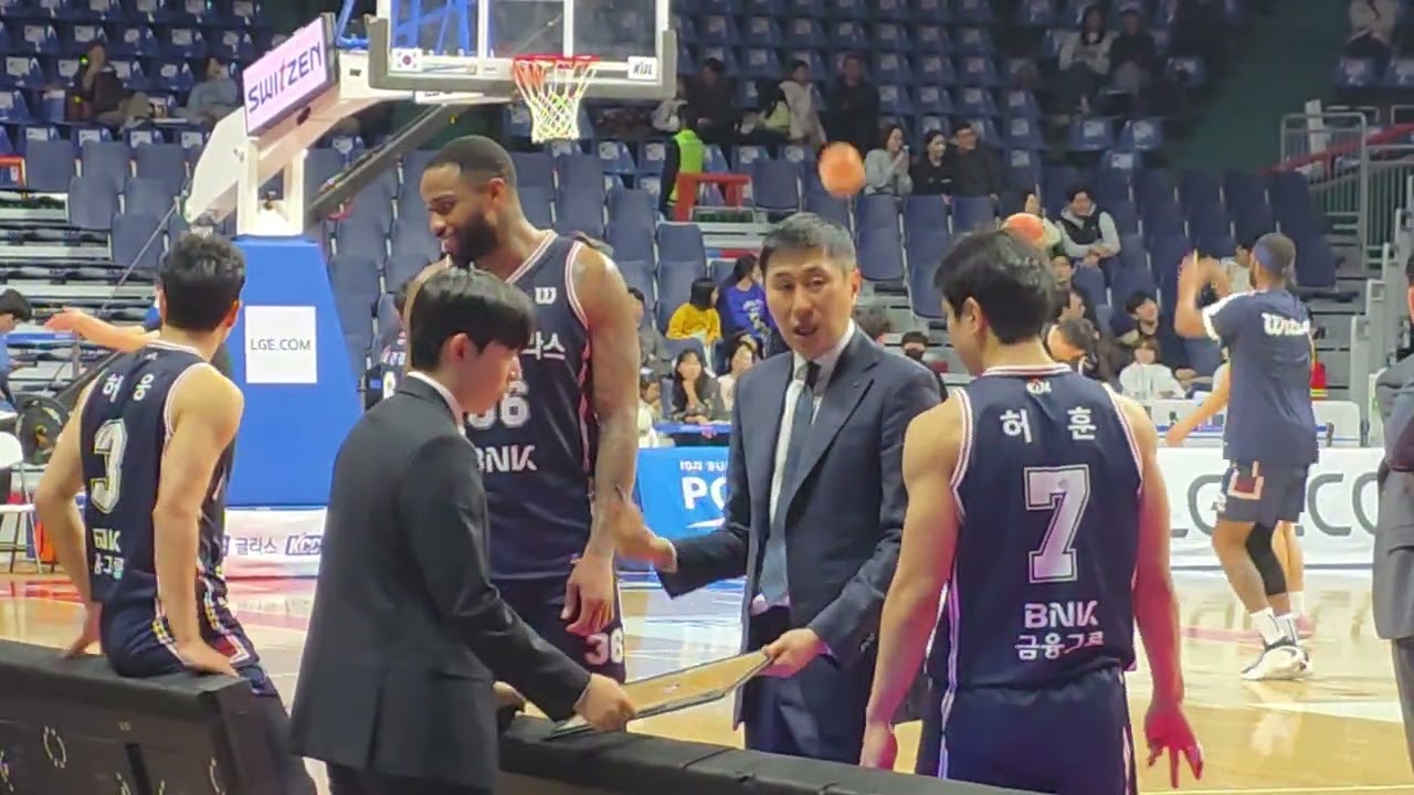 작전타임도 아닌데ㅋㅋ#KCC EGIS #이상민감독님 #허훈 #허웅 #숀룽