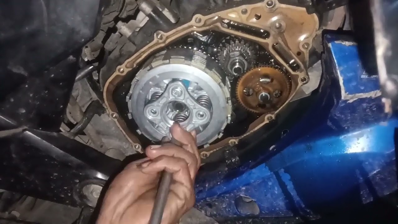 TVS Apache 200 4v clutch plate fitting jankari TVS Apache RR 180 4v clutch plate fitting jankari#tvs