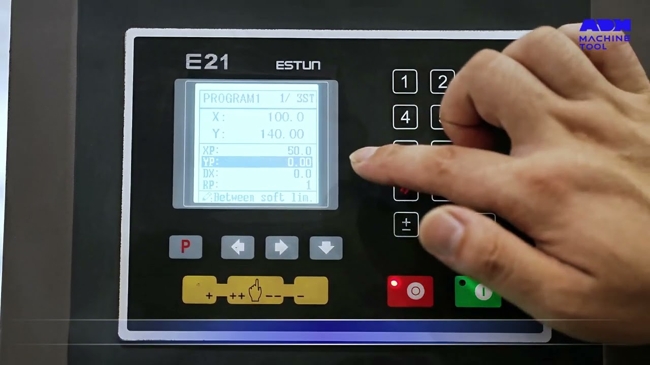 Cómo programar un doblado de múltiples pasos en el sistema de plegadora E21