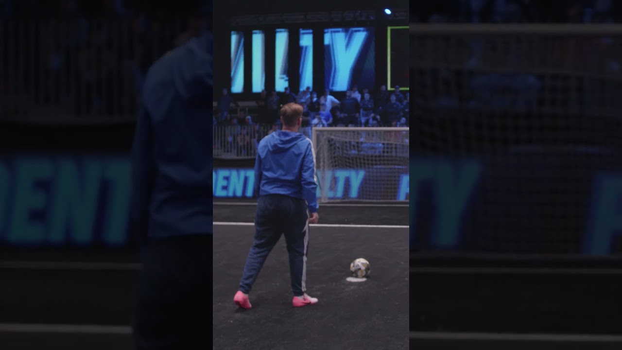 MIRKO CISCO TIRA IL RIGORE  #kingsleague
