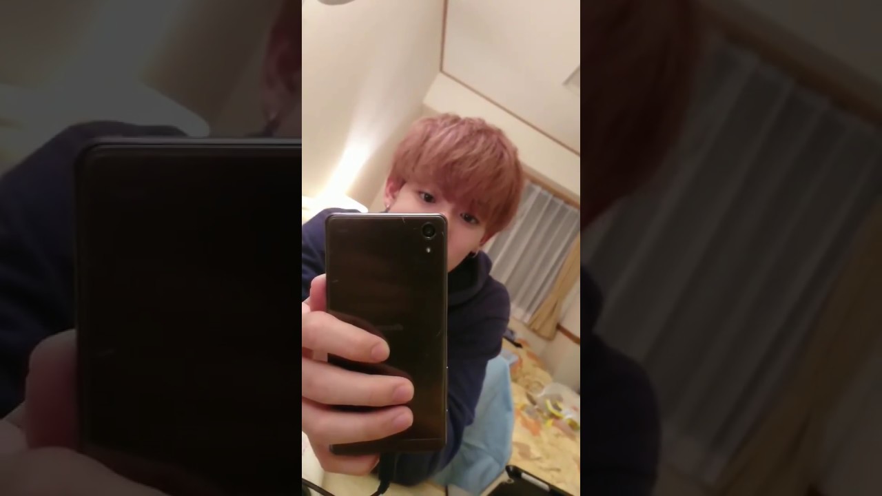 [FlowBack] Tatsuki and Reiji at their room's mirror