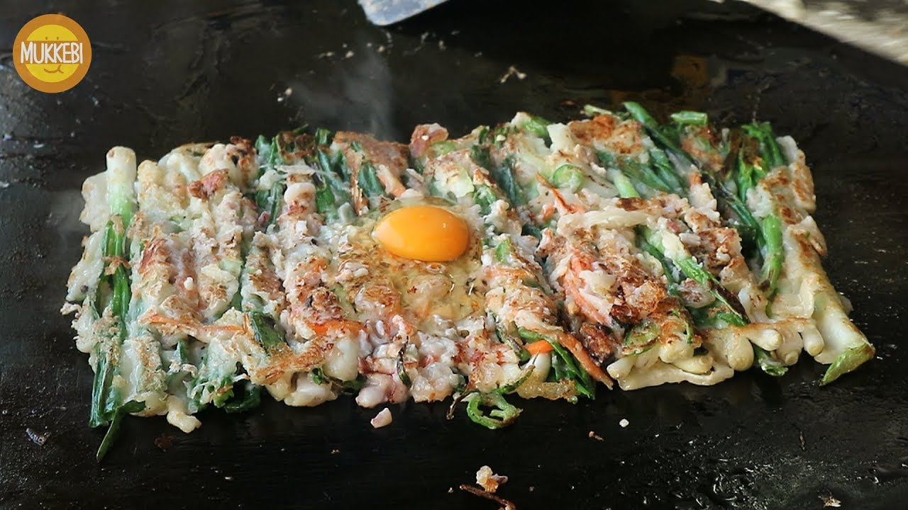 Busan, Корея │ Блины с зеленым луком │ Dongnae Pajeon │ Корейская уличная еда