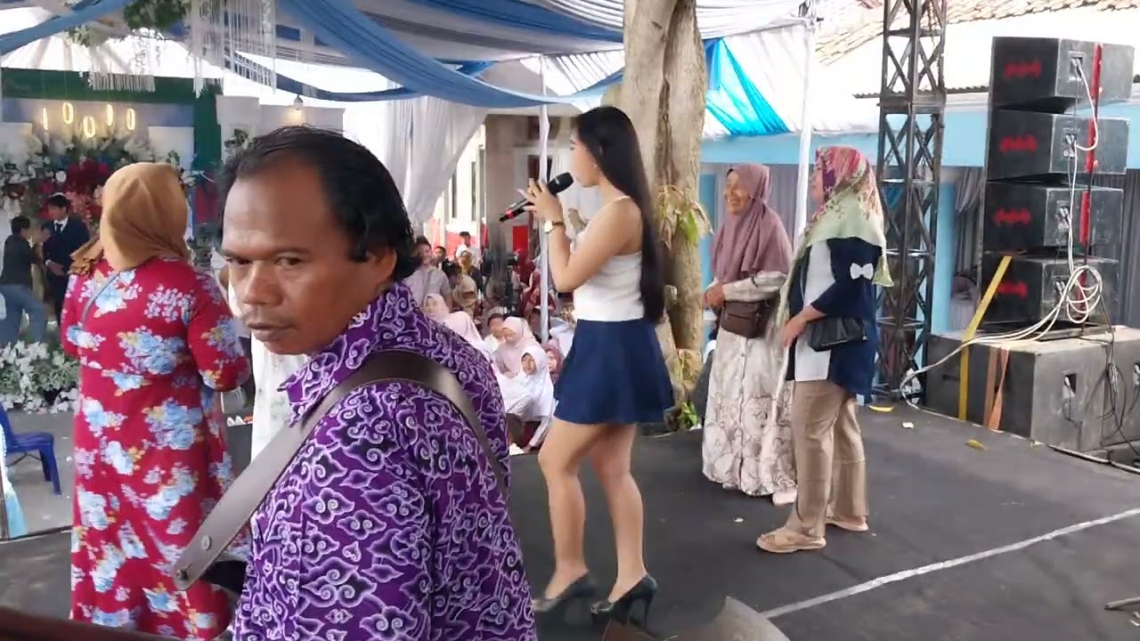 NGAPLANG NGAPLANG- VOC LALA MOY- NENGGALA ENTERTAIMENT COVER AA audio