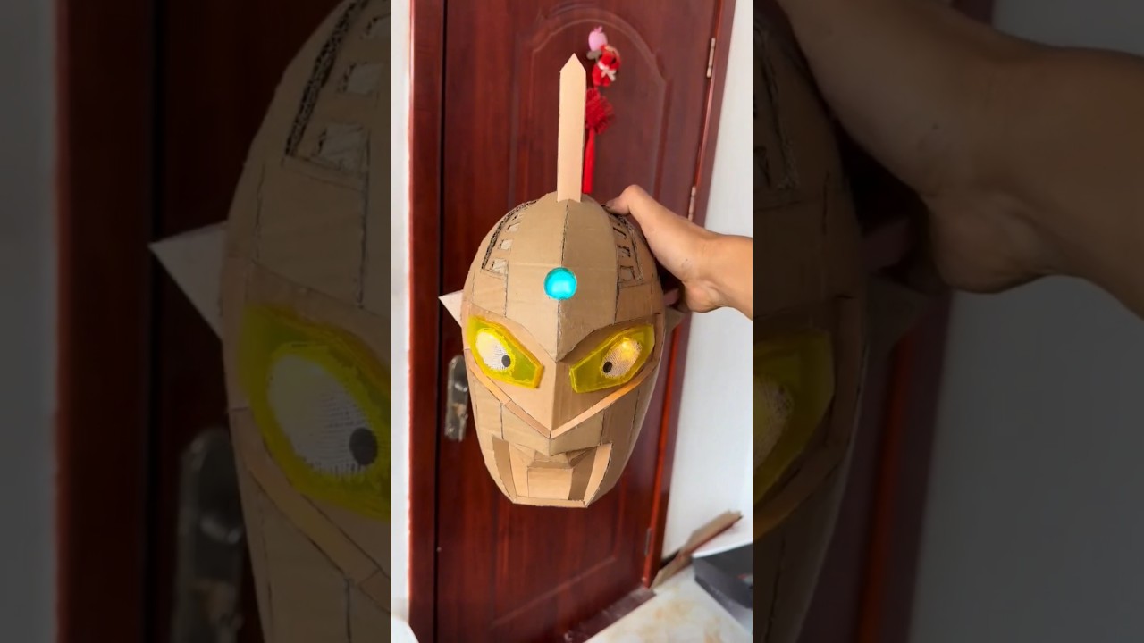 membuat topeng ultraman seven dari kardus #ultraman #ultramanlucu #ultramantiga #ultramanmainan