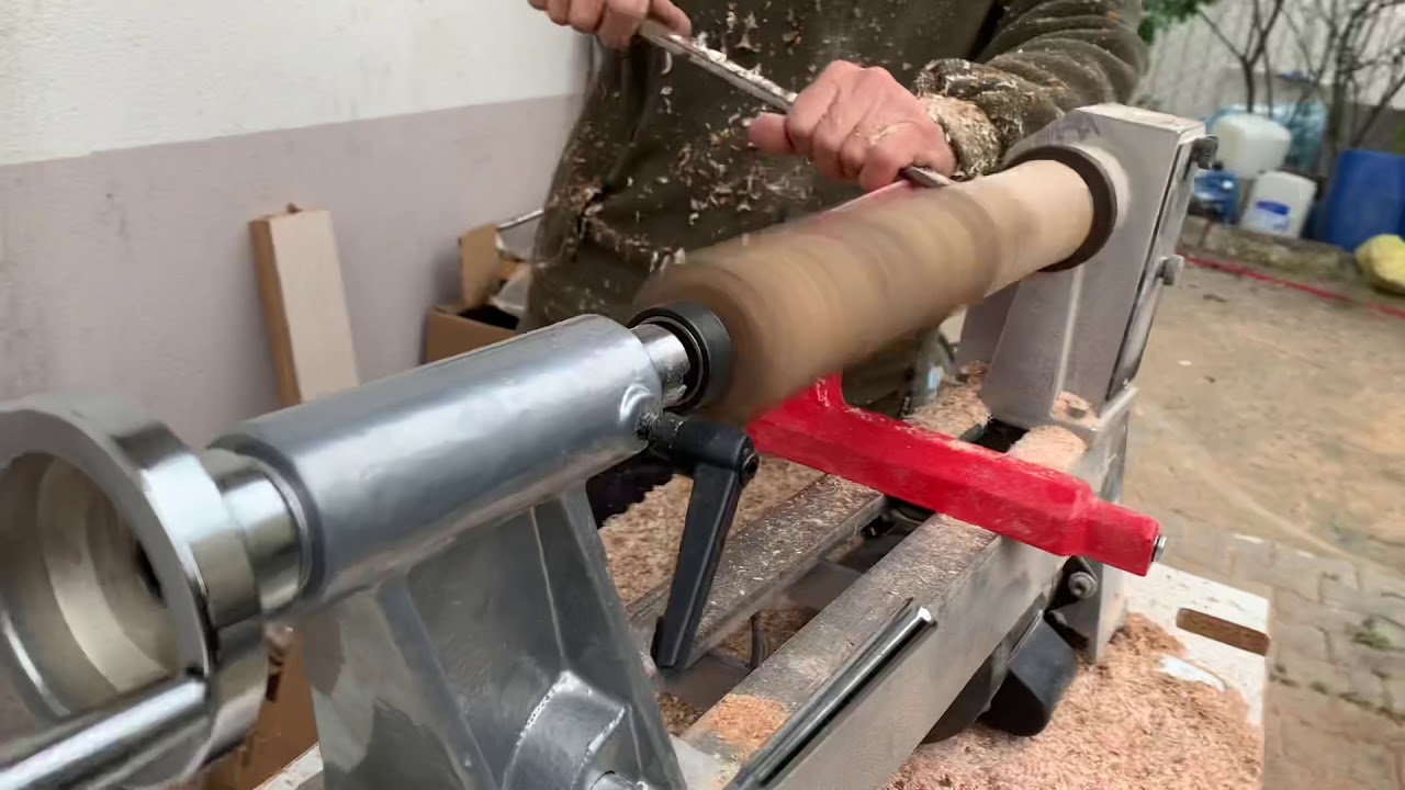 AĞA&Ccedil; TORNASI İLE MERDANE YAPIMI ( Making rollers with wood lathe )