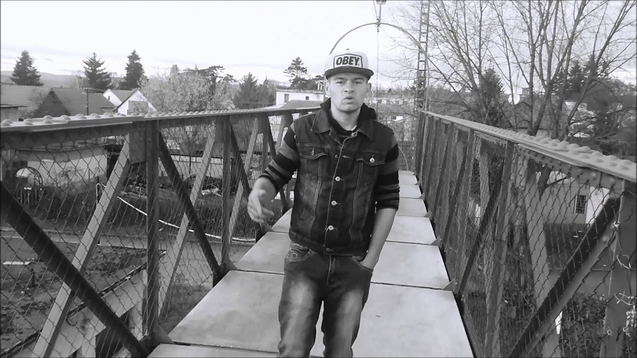 Dug&oacute; & Petka - Ezt nem hitted el (Official Street Video)