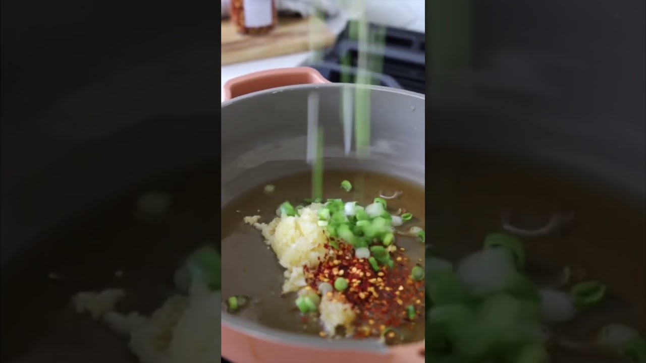 10-Minute Garlic Chili Oil Noodles