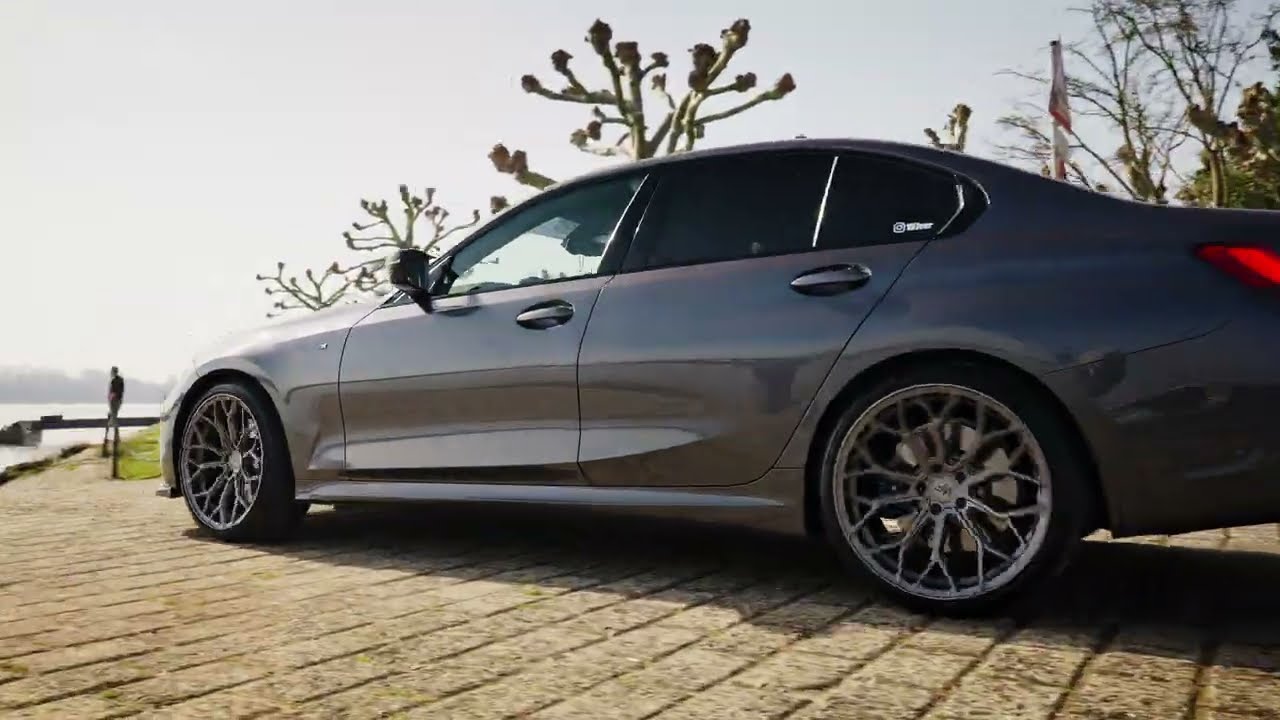 M340i about to get wet.