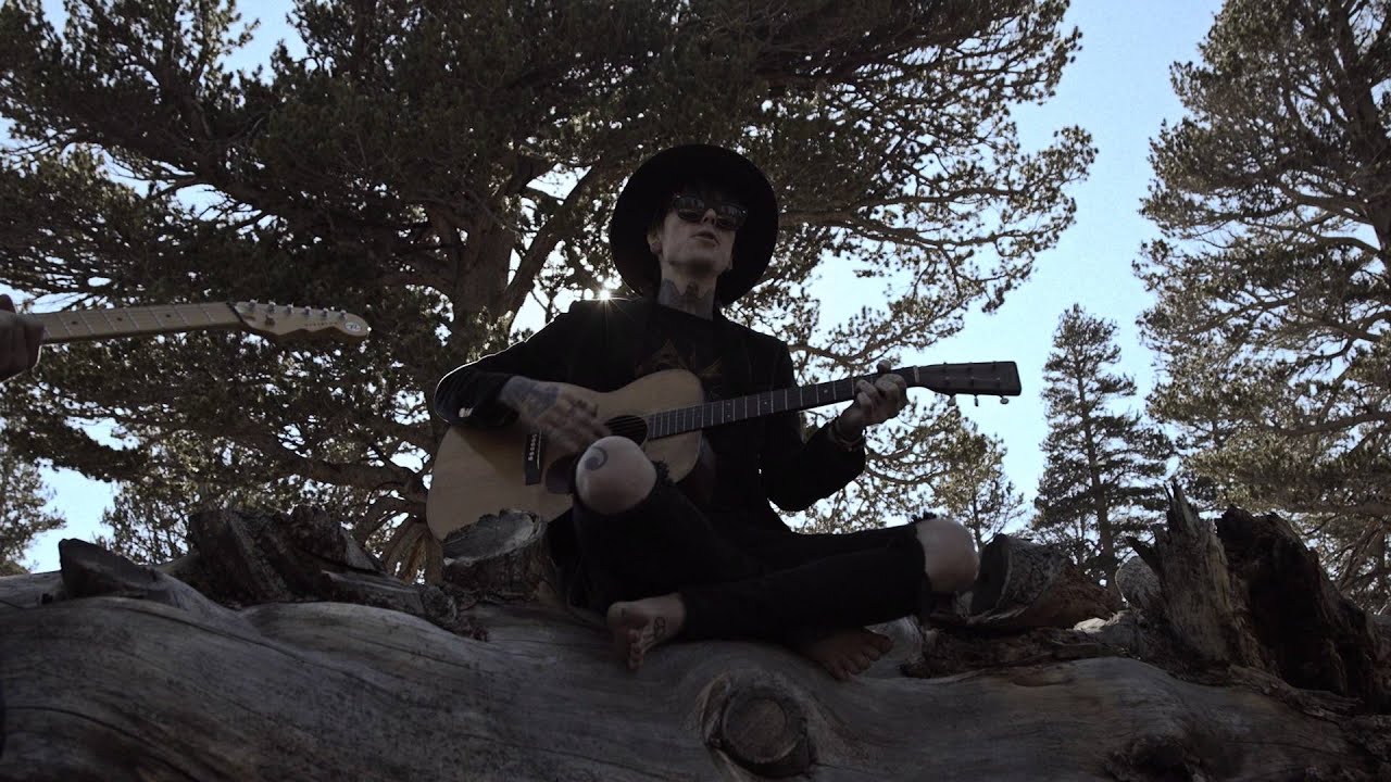 Never Shout Never - Red Balloon (Acoustic)