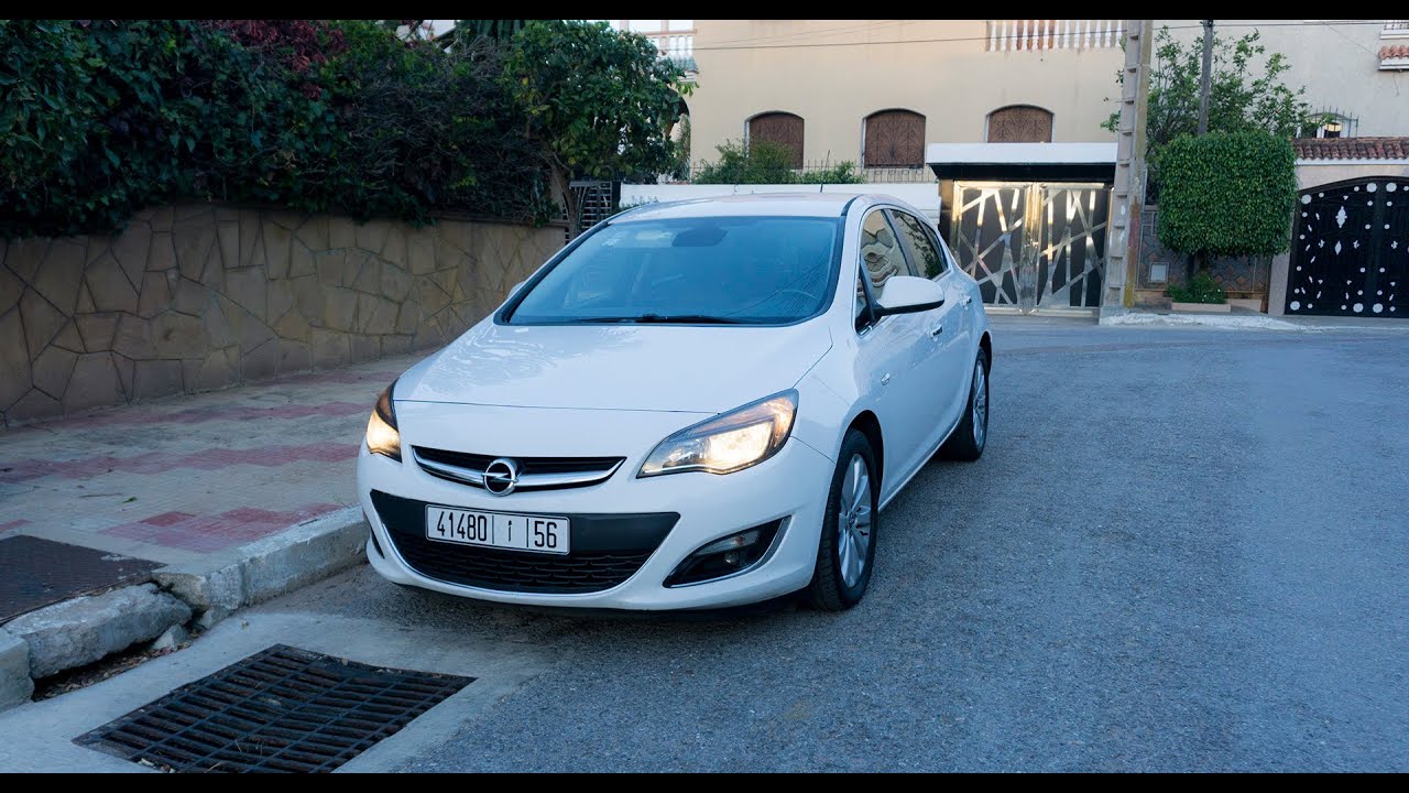 Opel astra J 1,7 modèle 2013 pack cosmo