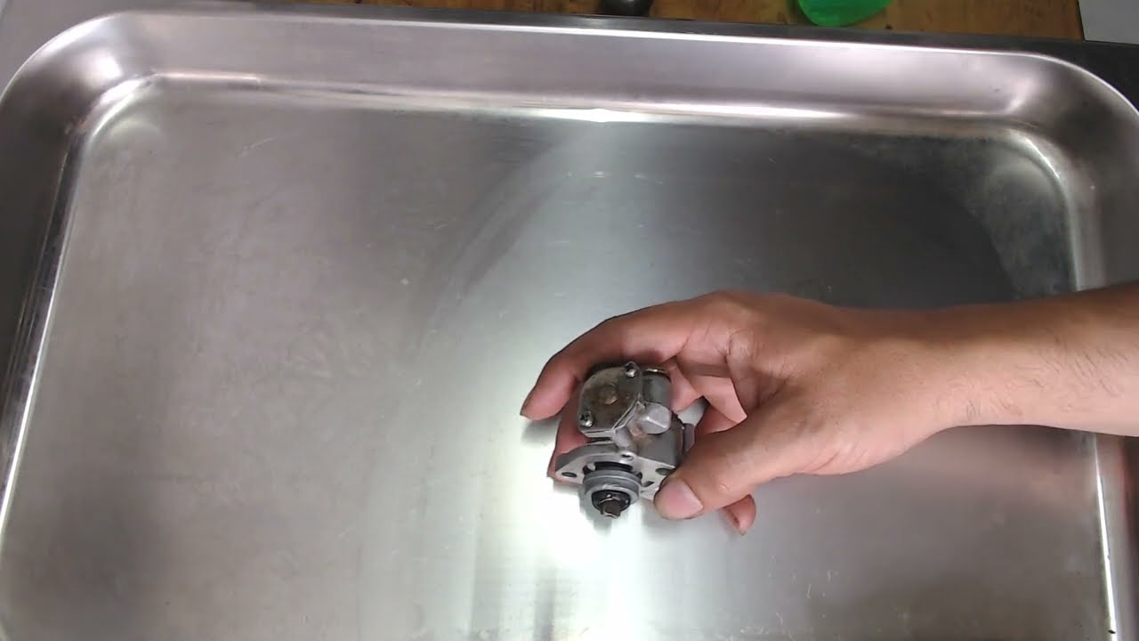 Como arreglar  bomba de aceite  Suzuki Ax100 tutorial sistema de lubricación 👍🏍mecanica system oil