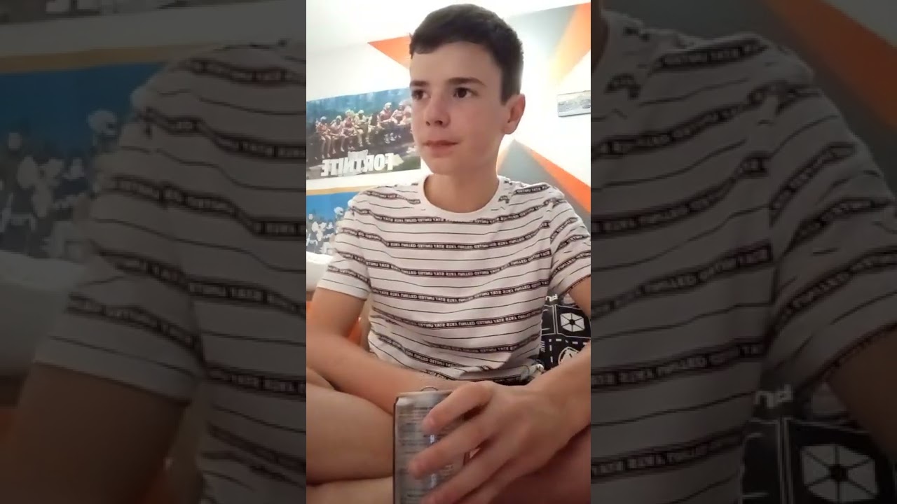 vidéo dégustation de la boisson DADA à la cerise 🍒🤤.